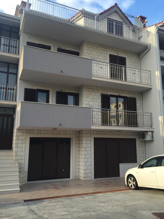 Apartments Silvi Podstrana Exterior photo