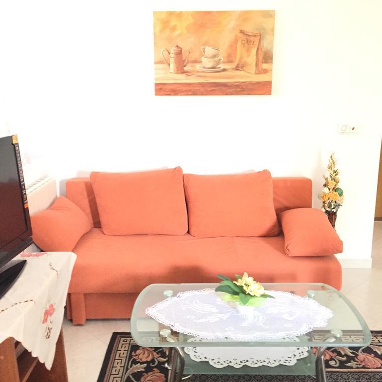 Apartments Silvi Podstrana Exterior photo